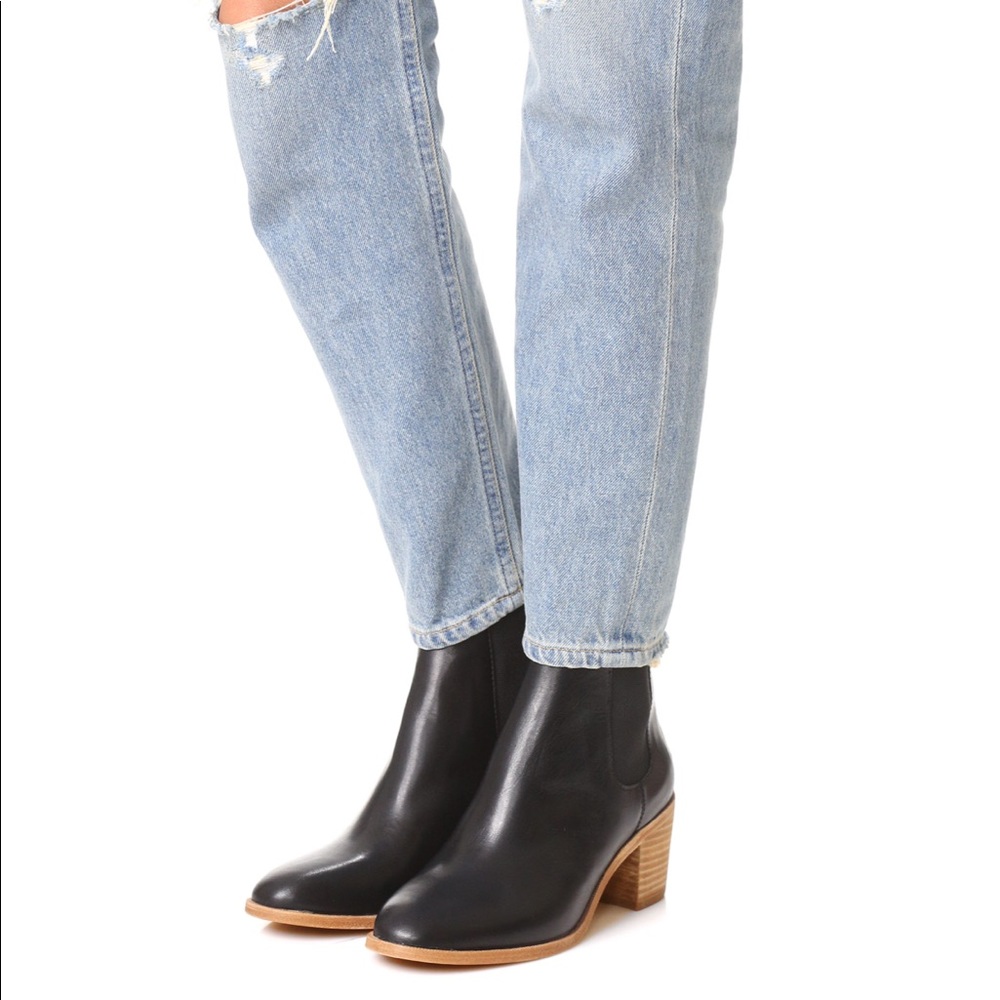 Madewell Frankie Chelsea Bootie - size 8.5
